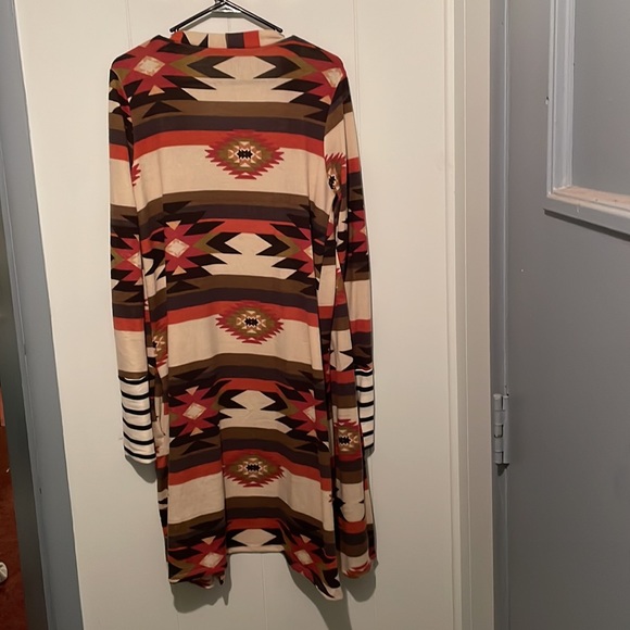 Tribal print wrap - Picture 3 of 3